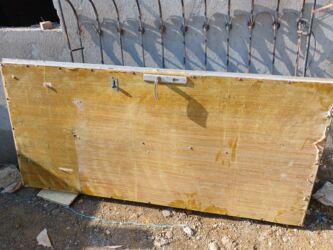 Фурнитура и комплектующие: Для квартиры Б/у Входная дверь 80х209 см С наличником, Без гарантии, Самовывоз