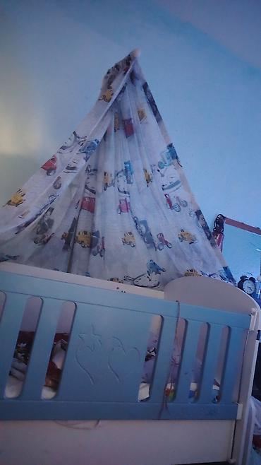kamot islenmis: Oğlan və qız üçün, İşlənmiş, Dördbucaq, Beşik, Dəstsiz, Matras ilə, Yellənmə mexanizmi ilə — 1