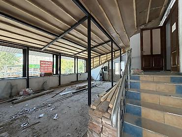 Аренда коммерческой недвижимости: Сдаётся коммерческое помещение на 2-м этаже 📍 1-я линия ✅ Отдельный — 3