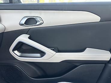 BYD: BYD E2: 2026 г., Электромобиль, Хетчбек — 5