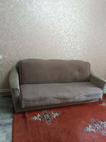 покрывало на диван бишкек: Диван-кровать, цвет - Бежевый, Б/у