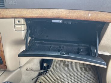 Mercedes-Benz: Mercedes-Benz 220: 2001 г., 5 л, Автомат, Бензин — 6