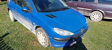 auto pragovi: PEUGEOT 206 - KOMPLETAN AUTO U DELOVIMA | peugeot 206 1.1 benzin — 2