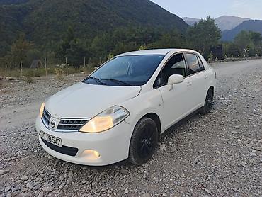 mini cooper qiymeti 2020: Nissan Tiida: 1.4 l | 2012 il Sedan — 2