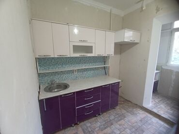 продаю бу кухонный шкаф: Кухонный шкаф, Б/у, Навесной, С мойкой, Дерево