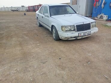 taiota runx: Mercedes-Benz W124: 1989 г., 0.2 л, Механика, Дизель, Седан