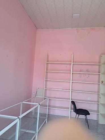 divar rəf: Mağaza üçün rəflər və şüşə vitrin dəsti - Material: ağ rəngli — 3