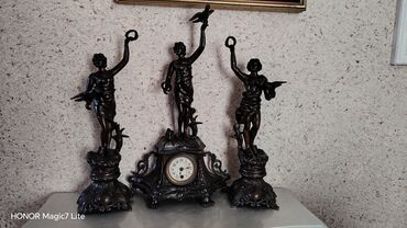 Stilske garniture: Vasa-Antikviteti Veliki izbor stilskog namestaja i Dekor stvari u — 4