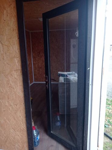 Anbar və emalatxanalar: Masazırda 45 sotda yerləşən Anbar icarəyə verilir.Tək anbarın öz — 11