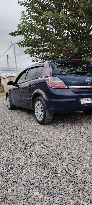 Opel: Opel Astra H (5 qapılı hetçbek) - Kuzov: 5 qapılı hetçbek, tünd mavi — 14