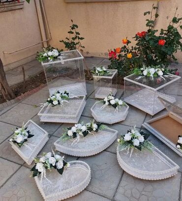 Xonça: Ünvan: Bakı şeheri çatdirilma pulsuz. 
elaqe nomresi — 4