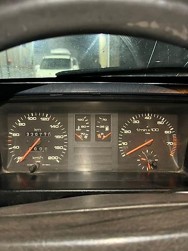 Audi: Audi 80: 1986 г., 1.8 л, Механика, Седан — 10