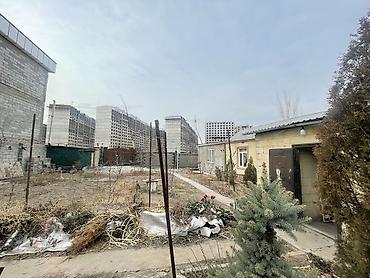 стадионная: Продаю участок с жилым домом под бизнес (участок 7.2 соток) Бишкек ул — 8