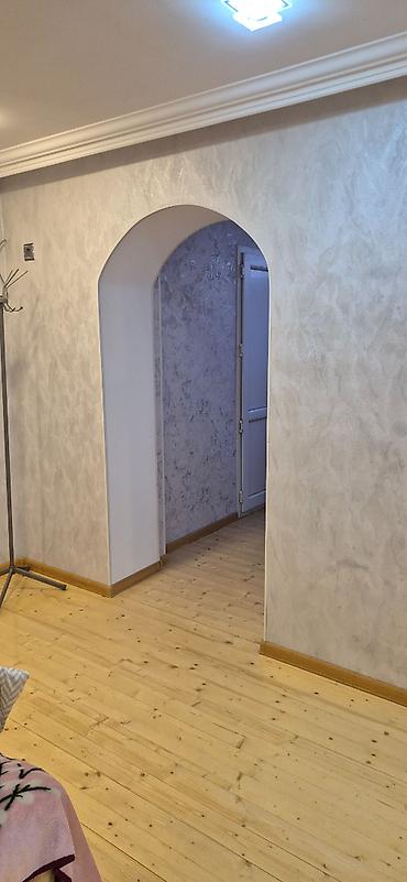 masazirda ev: Gəncə, 2 otaqlı, Köhnə tikili, 75 kv. m — 2