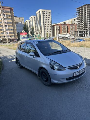 Honda: Honda Fit: 2003 г., 1.3 л, Вариатор, Бензин, Хэтчбэк