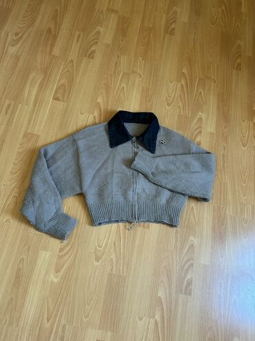 yun jaketlər: Qalindi. Olcu standart