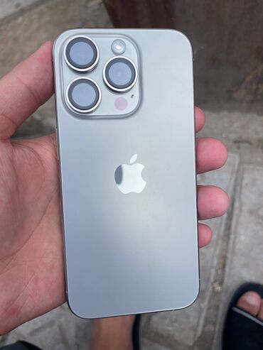 бу айфоны: IPhone 15 Pro, Колдонулган, 128 ГБ, Desert Titanium, Коргоочу айнек, Каптама, 87 %