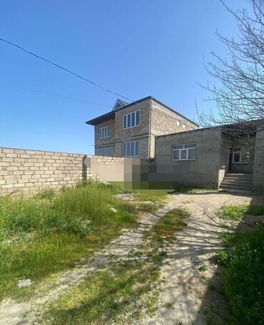 qubada baseynli kiraye evler: 100 kv. m, 3 otaqlı