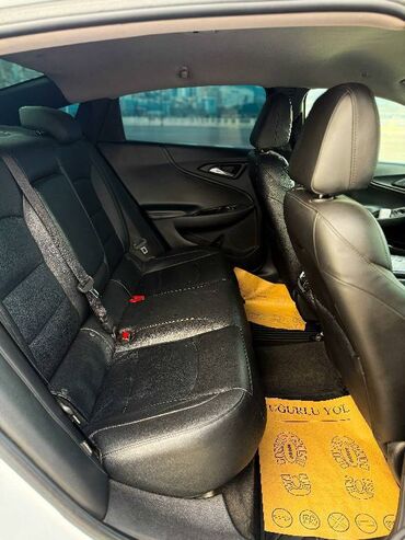 Chevrolet: Chevrolet Malibu: 1.5 l | 2017 il 143300 km Sedan — 8