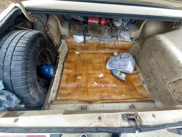 VAZ (LADA): VAZ 2106, bej rəngli sedan Mator təzə yığılıb. yığılandan sonra 30 km — 9