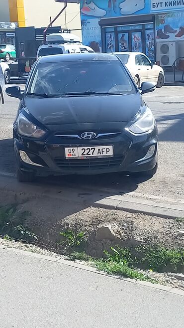 камри 50 2012: Hyundai Solaris: 2012 г., 1.6 л, Автомат, Газ, Седан