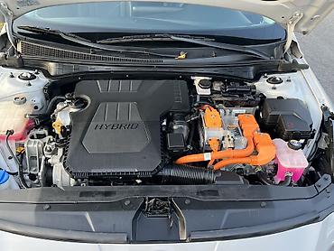 avante hybrid: Hyundai Avante: 2022 г., 1.6 л, Автомат, Бензин, Седан — 10