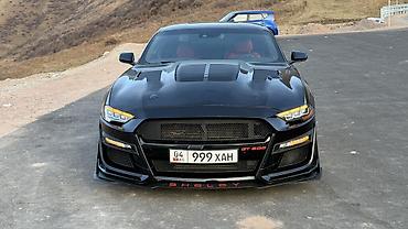 спортивные машыны: Ford Mustang с тюнинг-пакетом под Shelby GT500. Ключевые особенности — 2