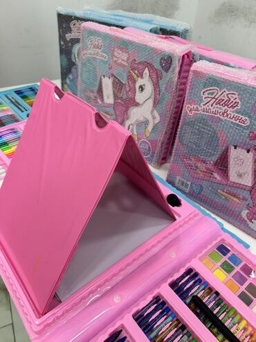 Masaüstü dəstlər: Uşaq üçün rəsm və yaradıcılıq dəsti – 208 hissə - Şirin unicorn — 9