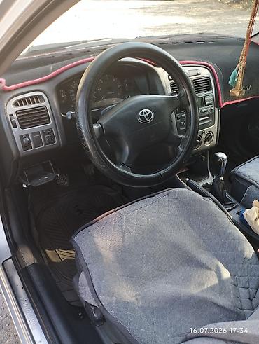авенсис 2001: Toyota Avensis: 2001 г., 1.8 л, Механика, Бензин, Лифтбек — 10