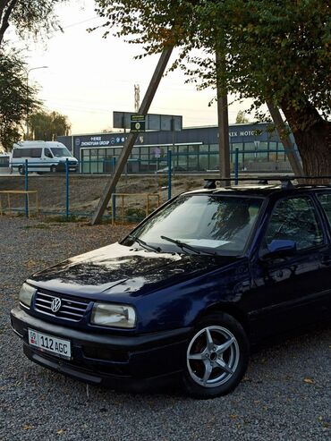 шины бу бишкек оптом: Volkswagen Vento: 1992 г., Механика, Седан