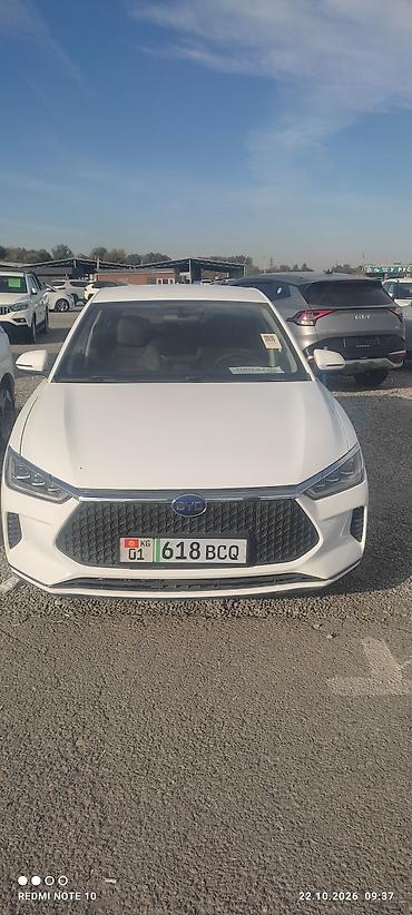 самые дешёвые электромобили: BYD E2: 2023 г., Автомат, Электромобиль, Кроссовер — 6