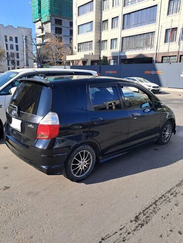 Honda: Honda Fit: 2007 г., 1.3 л, Автомат, Бензин, Хэтчбэк — 3