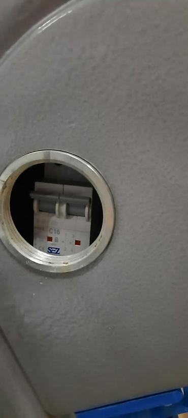 Другое оборудование для бизнеса: Продаю паркетошлифовальную машину,ленточного типа, украинского — 3