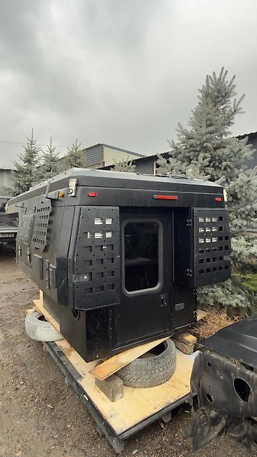 Другой транспорт: Кэмпер Совместимость с большинством среднеразмерных пикапов. Новый — 1