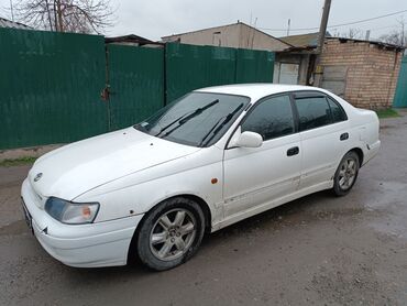 Toyota: Toyota Carina E: 1996 г., 1.6 л, Механика, Бензин, Седан