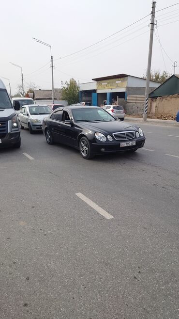 Mercedes-Benz: Mercedes-Benz E-Class: 2005 г., 1.8 л, Механика, Бензиновая — 7