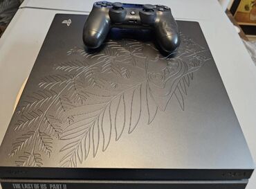 PS4 (Sony Playstation 4): Playstation 4 pro the last of us problemsiz 550 azn Bu həftə ərzində