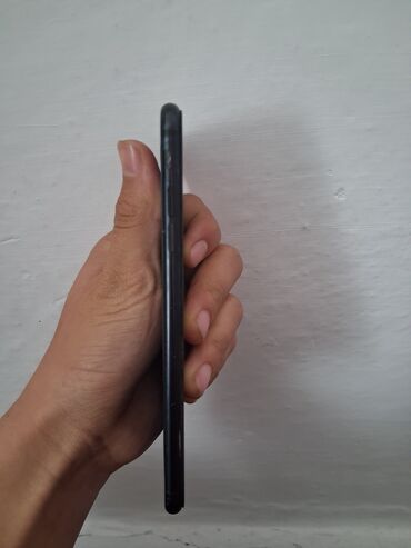 Apple iPhone: IPhone 7, Черный — 5