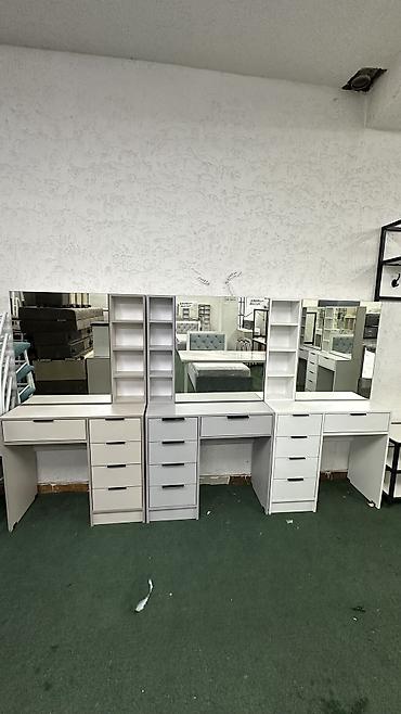 Комоды для одежды: Комод для одежды, Новый, С зеркалом, ЛДСП, цвет - Белый, Серый, Бежевый, Бесплатная доставка — 2