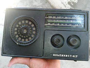 nərd daşları: “Альпинист-417” stolüstü radio qəbuledicisi - SSRİ istehsalı, model — 1