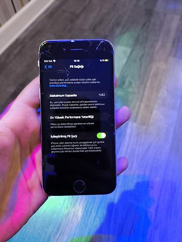 Apple iPhone: IPhone 6s, 16 GB, Gümüşü, Qırıq — 2