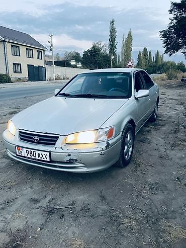 голы 3 купе: Toyota Camry: 1999 г., 2.2 л, Автомат, Газ, Седан — 4