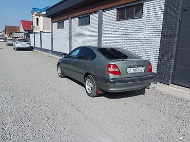 avens: Toyota Avensis: 2002 г., 1.8 л, Механика, Бензин, Хэтчбэк — 3