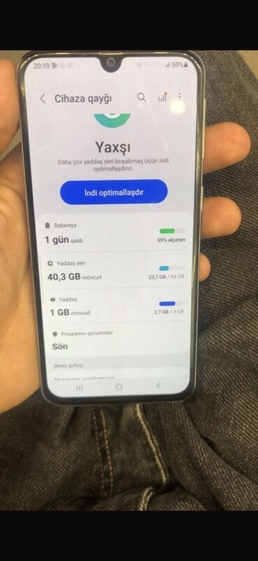 samsuq a40: Samsung Galaxy A40, 64 GB, rəng - Qara, Sensor