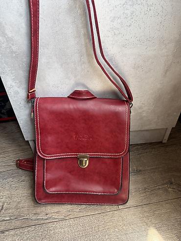 kipling monkey: Продаю сумки. Новые, не носили. 1. Синий рюкзак для мальчиков. 700сом — 3