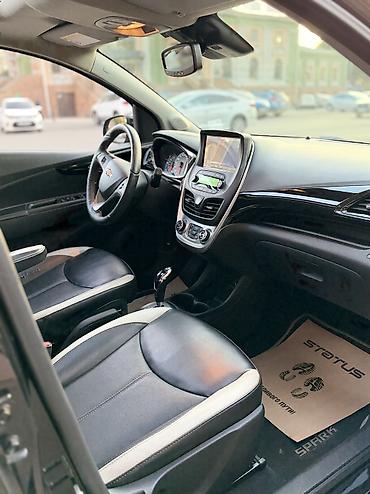 Транспорт: Chevrolet Spark: 2019 г., 1 л, Вариатор, Бензин, Хэтчбэк — 6