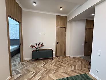 2025: 1 комната, 50 м², 3 этаж — 5