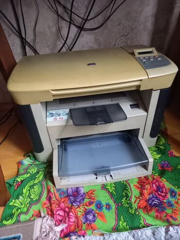 printerlərin satışı: Lazer qara-aq printer 3-ü birində (printer,skayner,kserokopiya) işlək