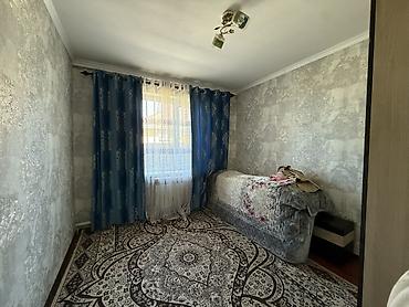 Продажа коттеджей и домов: Продаётся частный дом с большим крытым двором и отдельными — 6