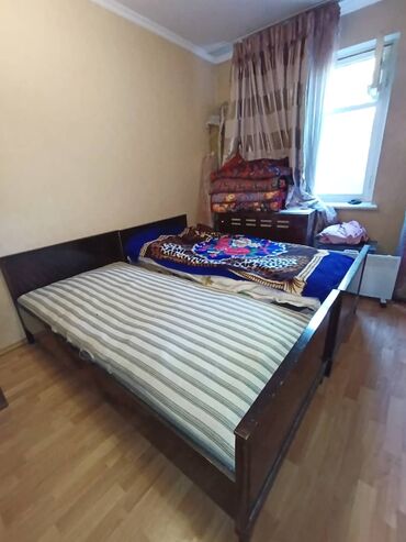 советскую мебель: Уктоочу бөлмө гарнитуру, Жыгач, түсү - Күрөң